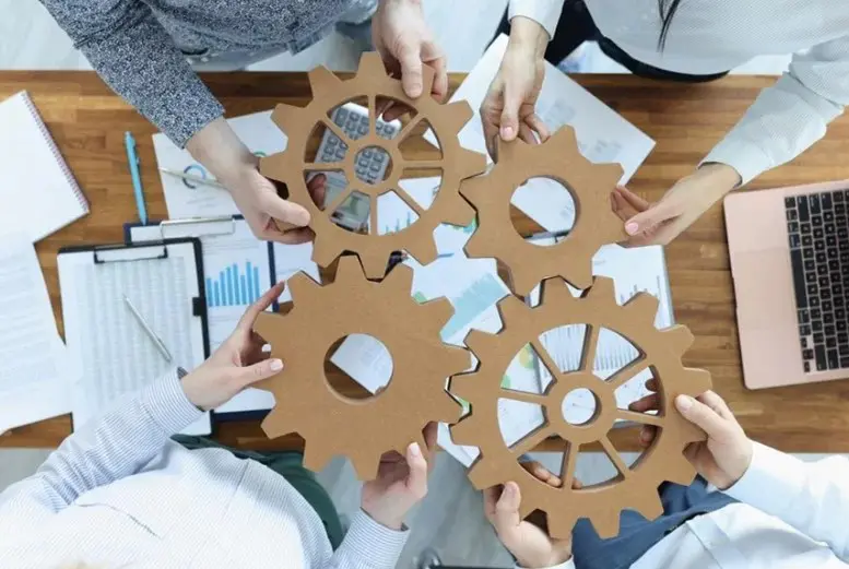 إدارة وتشغيل قسم المالية والحسابات