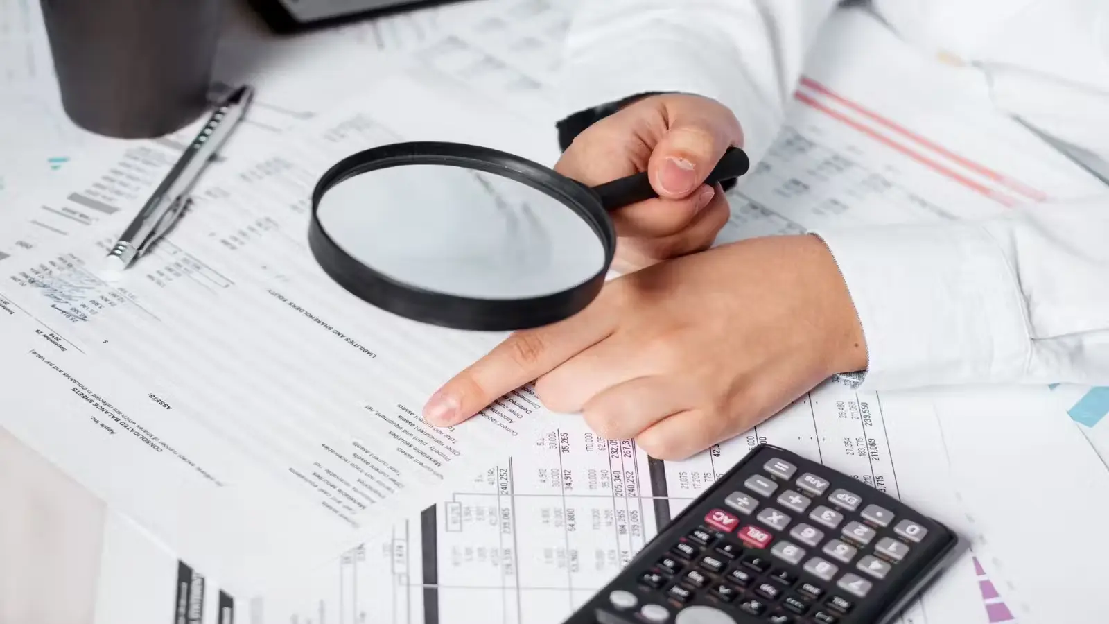 التدقيق والفحص وخدمات التأكد الأخرى